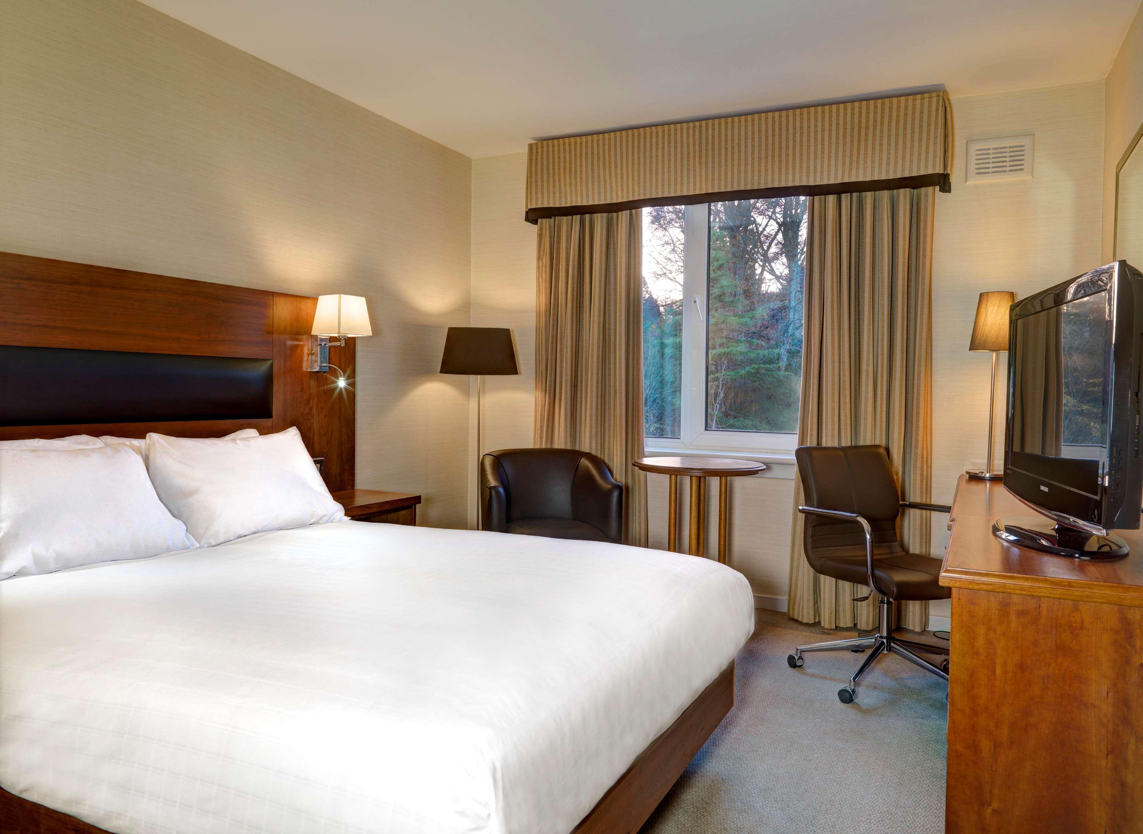 Doubletree By Hilton Aberdeen Treetops Exterior foto