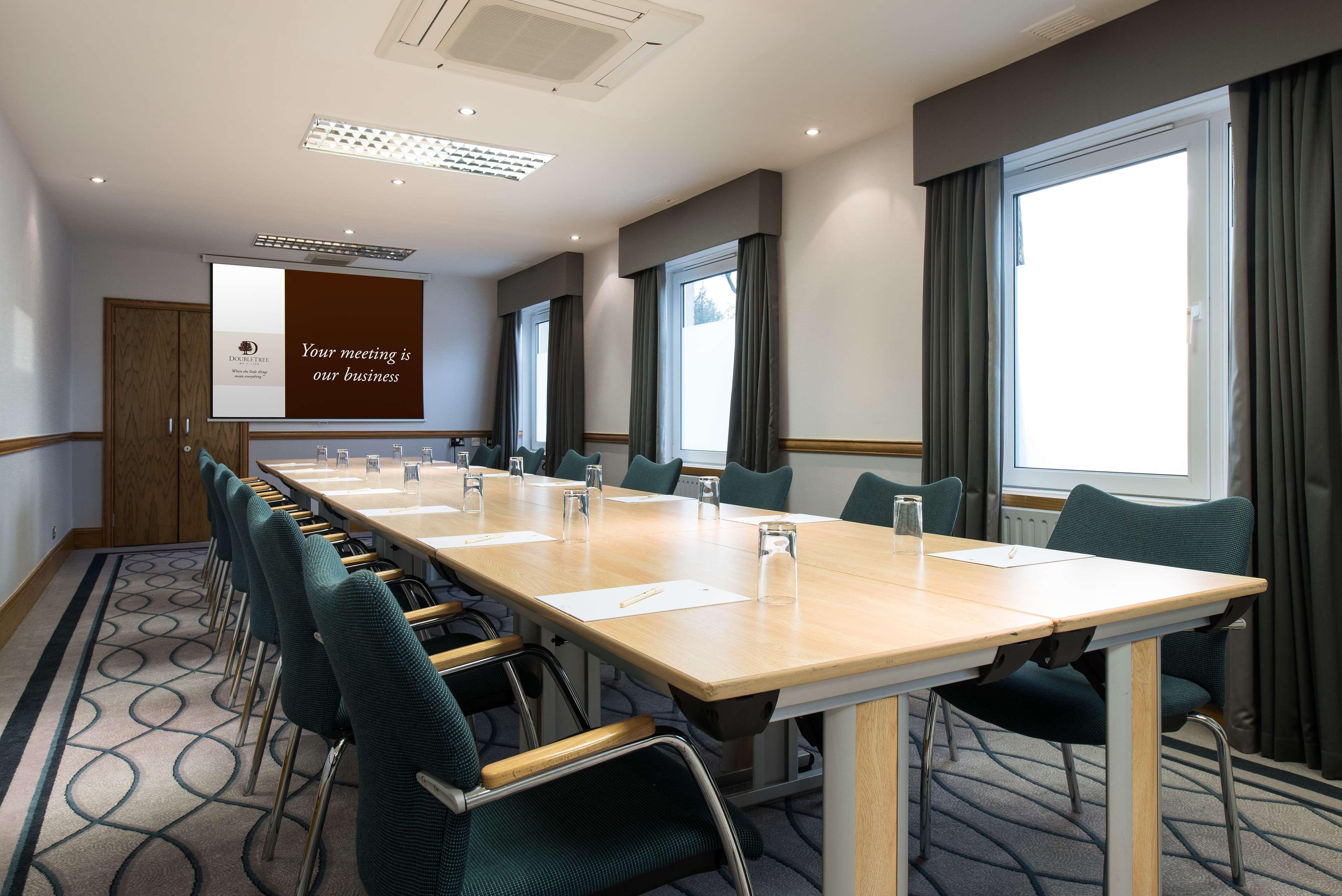 Doubletree By Hilton Aberdeen Treetops Exterior foto
