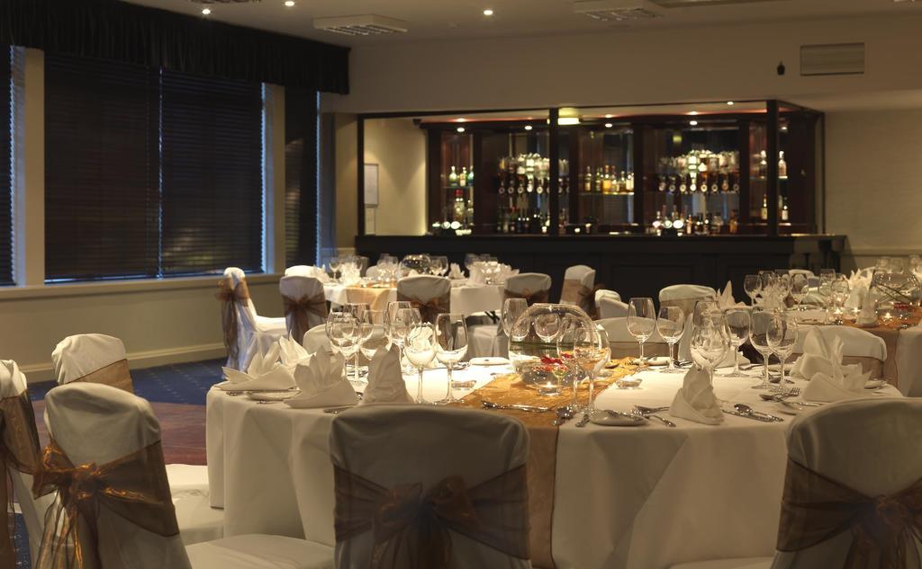Doubletree By Hilton Aberdeen Treetops Exterior foto
