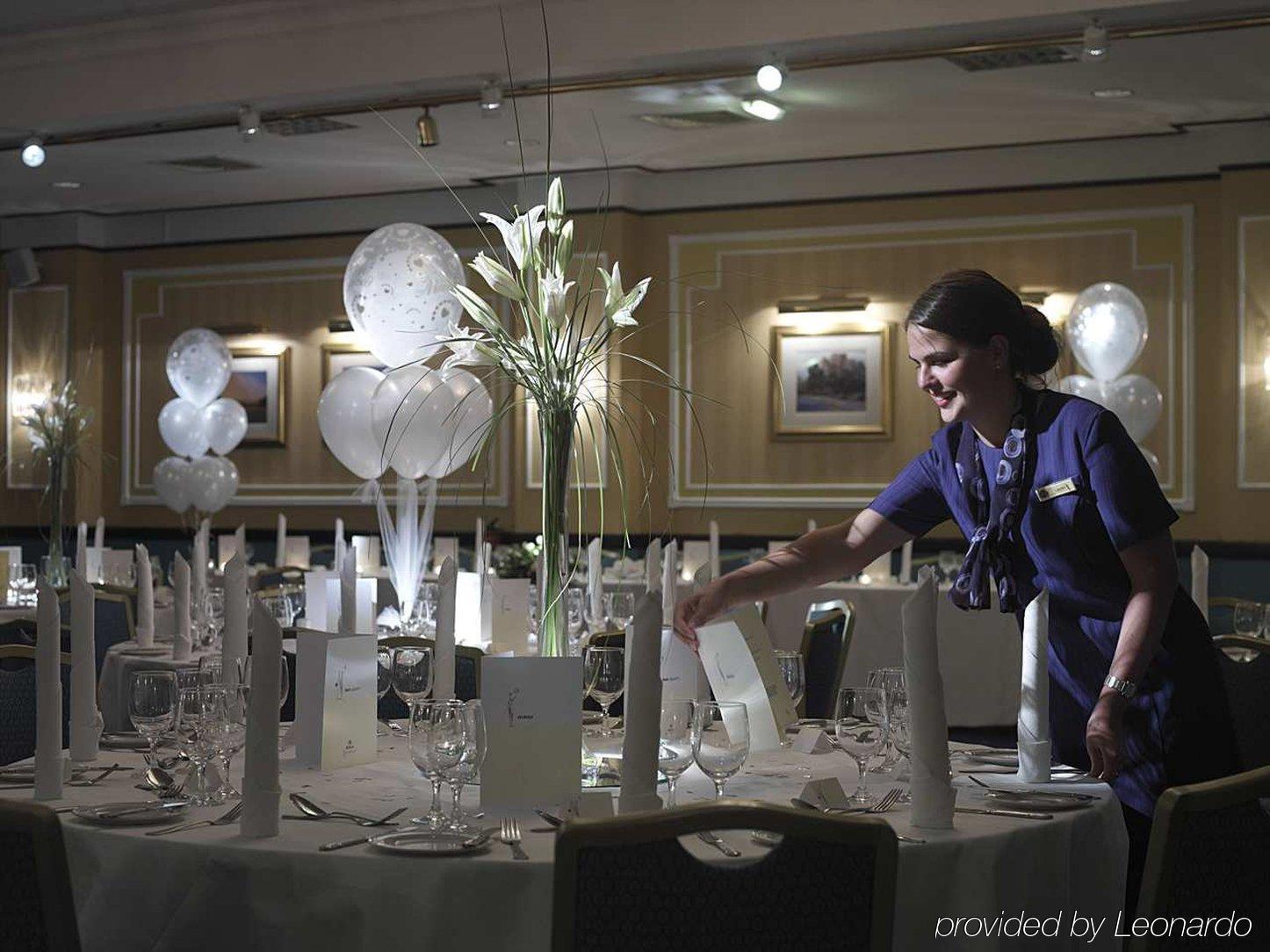 Doubletree By Hilton Aberdeen Treetops Restaurant foto